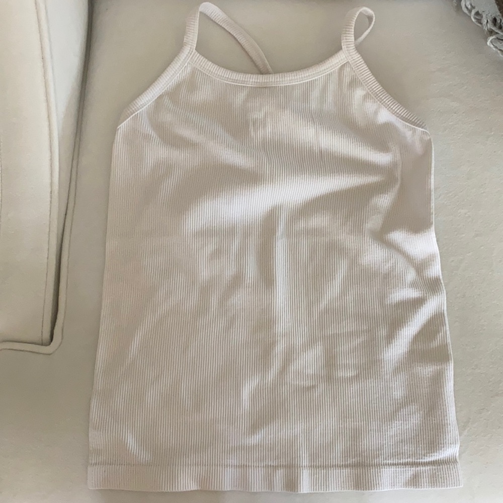 White ribbed tank top